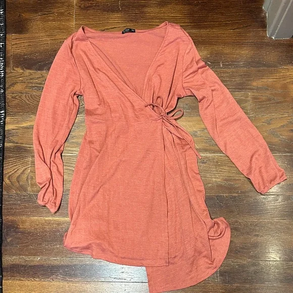 Cotton On Rust Long Sleeve Dress - Picture 1 of 3